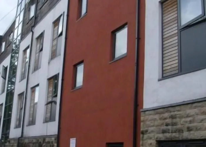 Alton ブラッドフォード