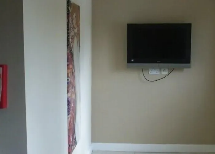 Alton 3* ブラッドフォード