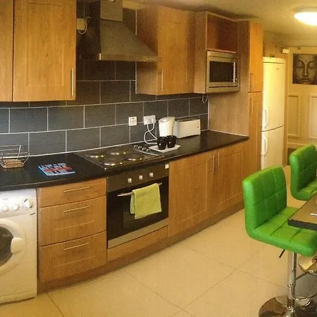 Alton Panzió Bradford